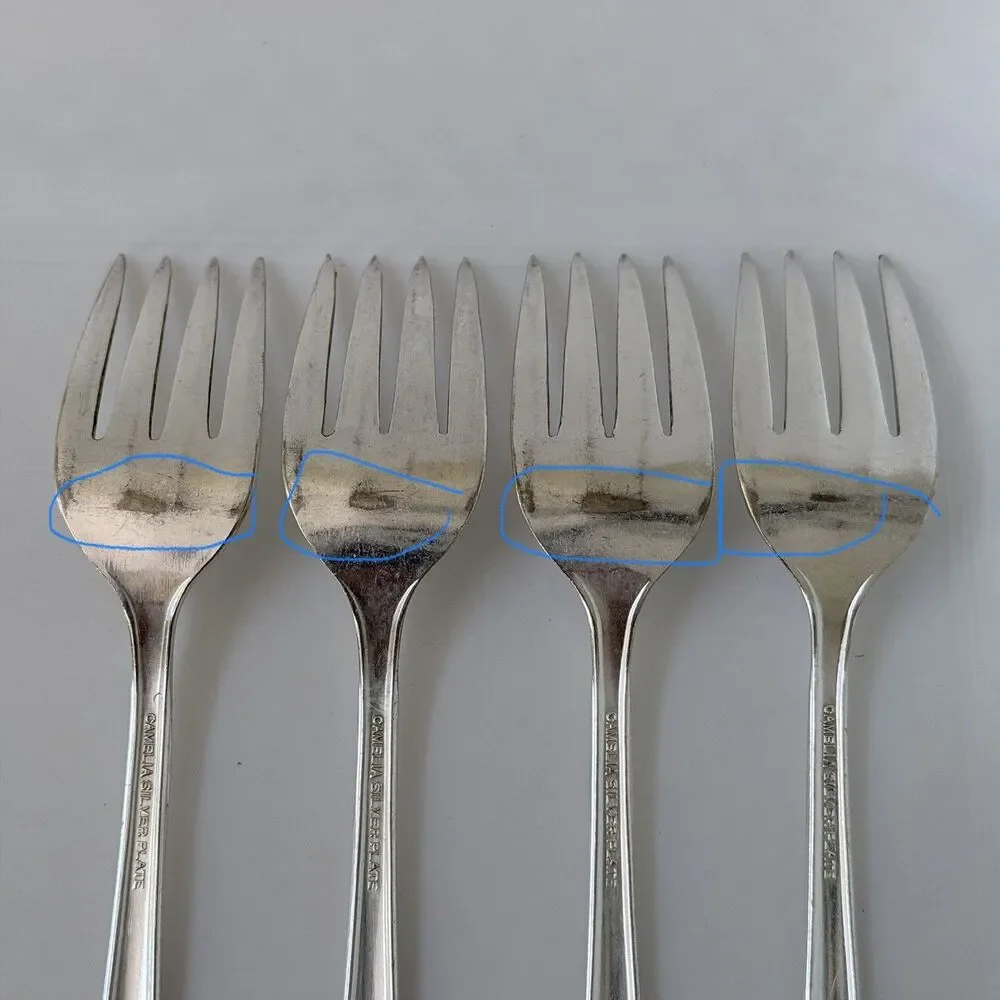 4pc International Silver Camelia Salad Fork 6” Silverplate 1940
